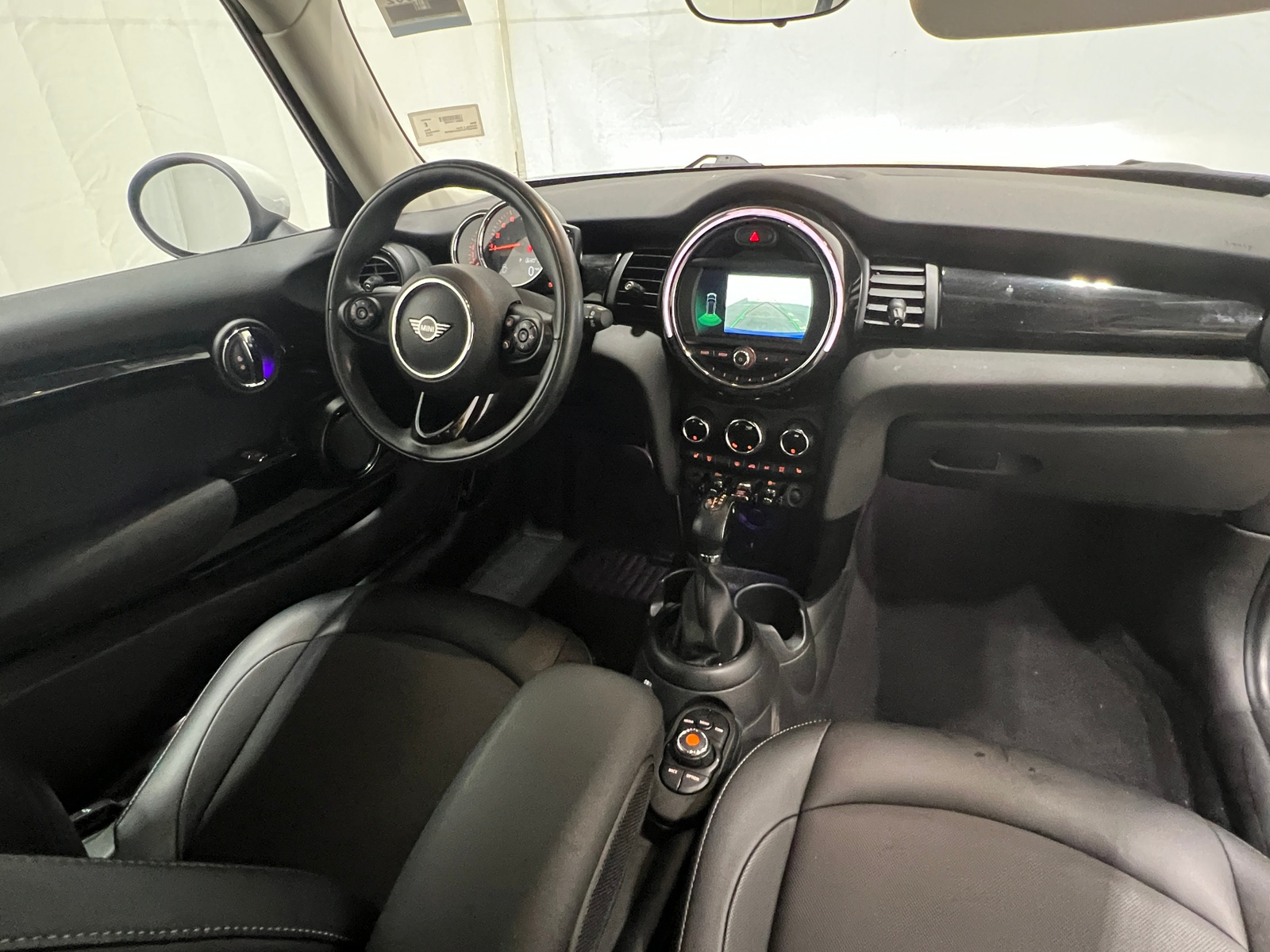 Thumbnail: 2019 MINI Cooper Hardtop - 2