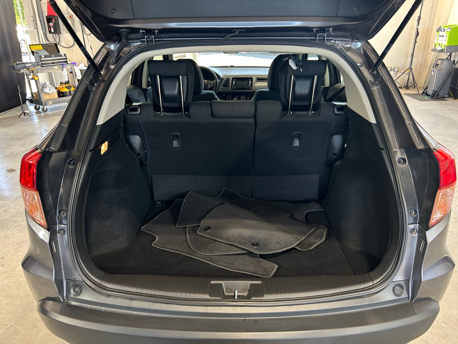 Thumbnail: 2018 Honda HR-V - 7