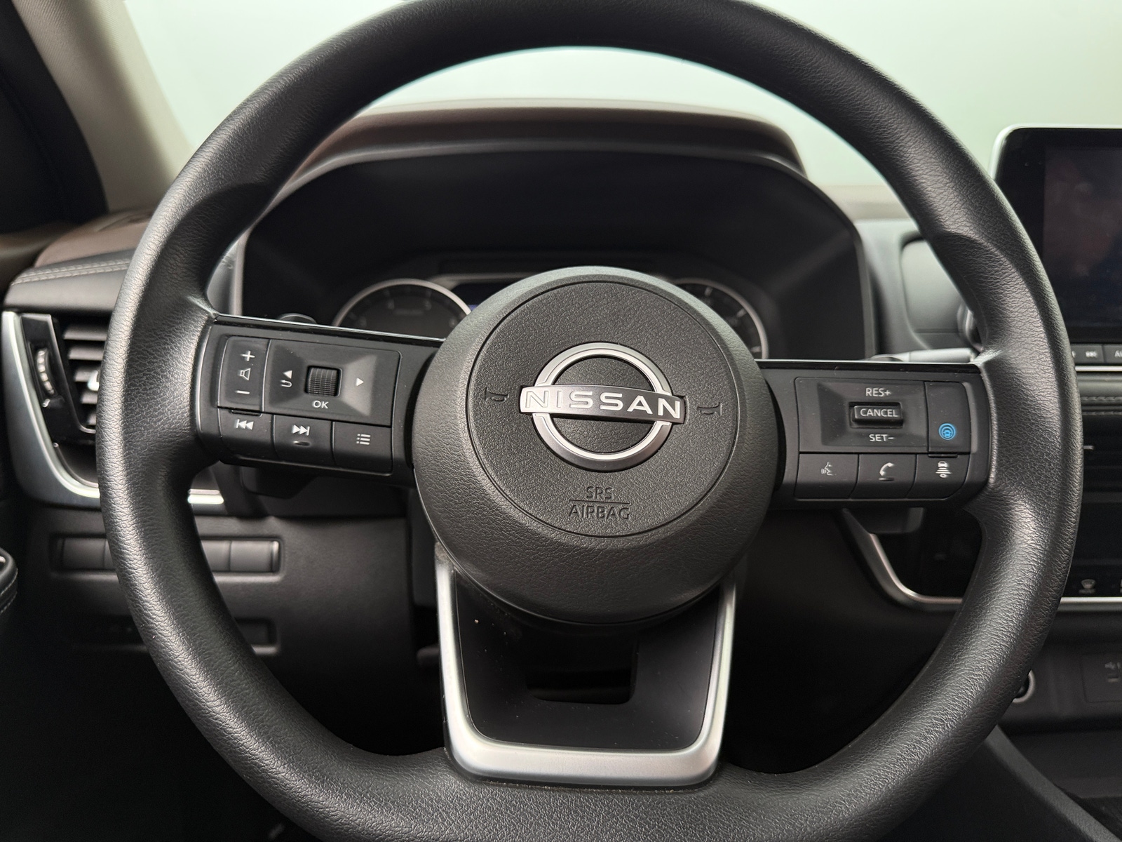 Thumbnail: 2022 Nissan Rogue - 5