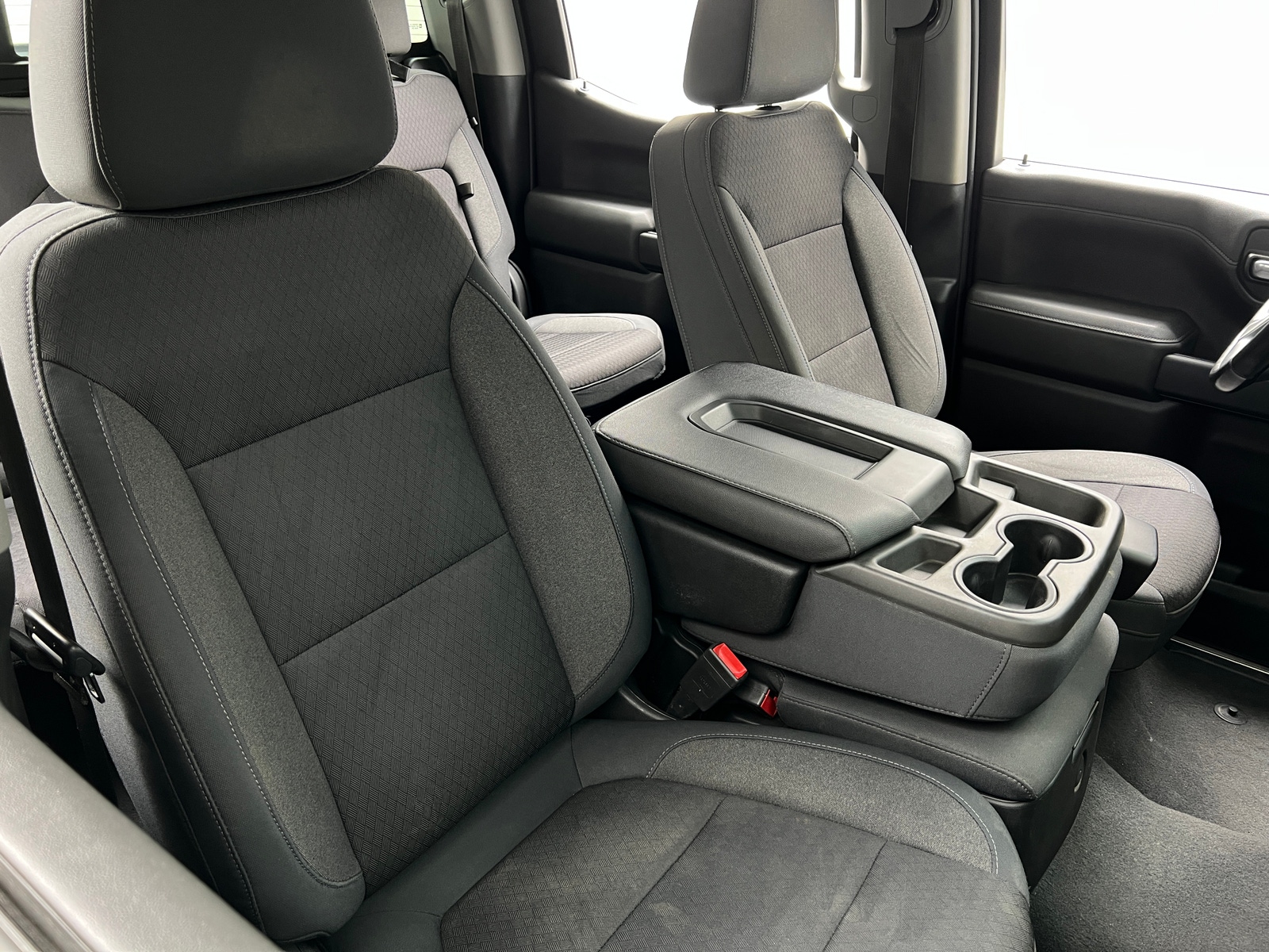 Thumbnail: 2019 Chevrolet Silverado 1500 - 2