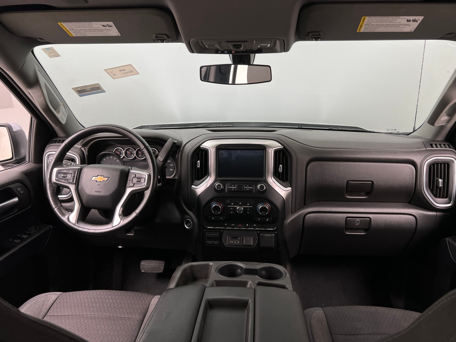 Thumbnail: 2019 Chevrolet Silverado 1500 - 3