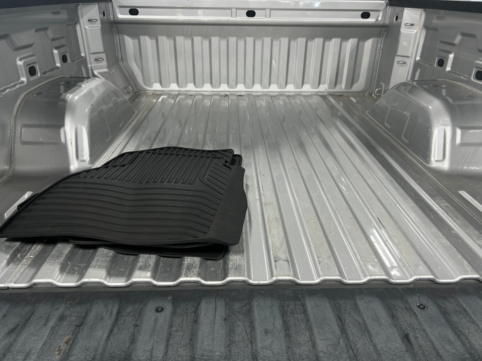 Thumbnail: 2019 Chevrolet Silverado 1500 - 7