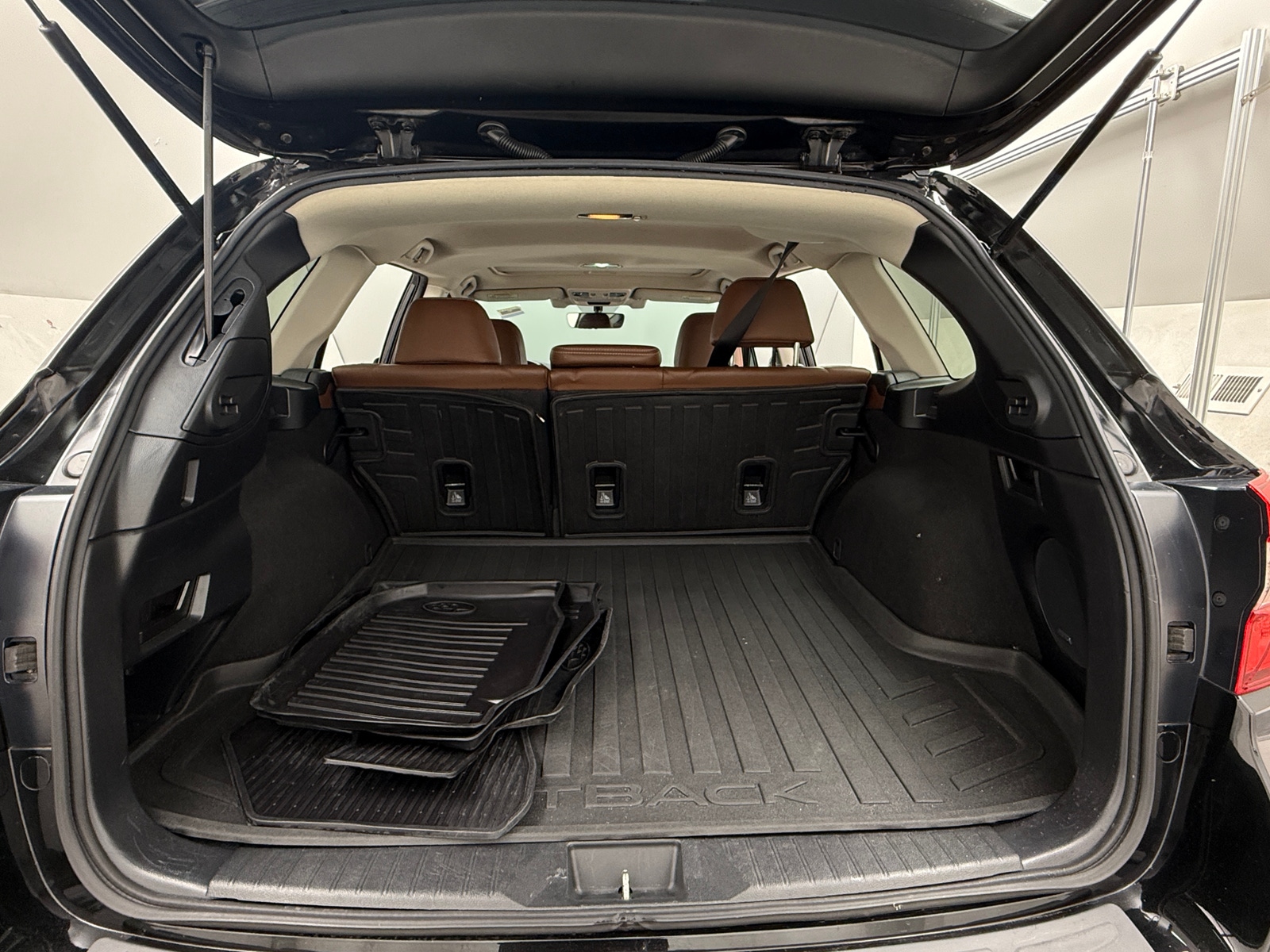 Thumbnail: 2019 Subaru Outback - 6