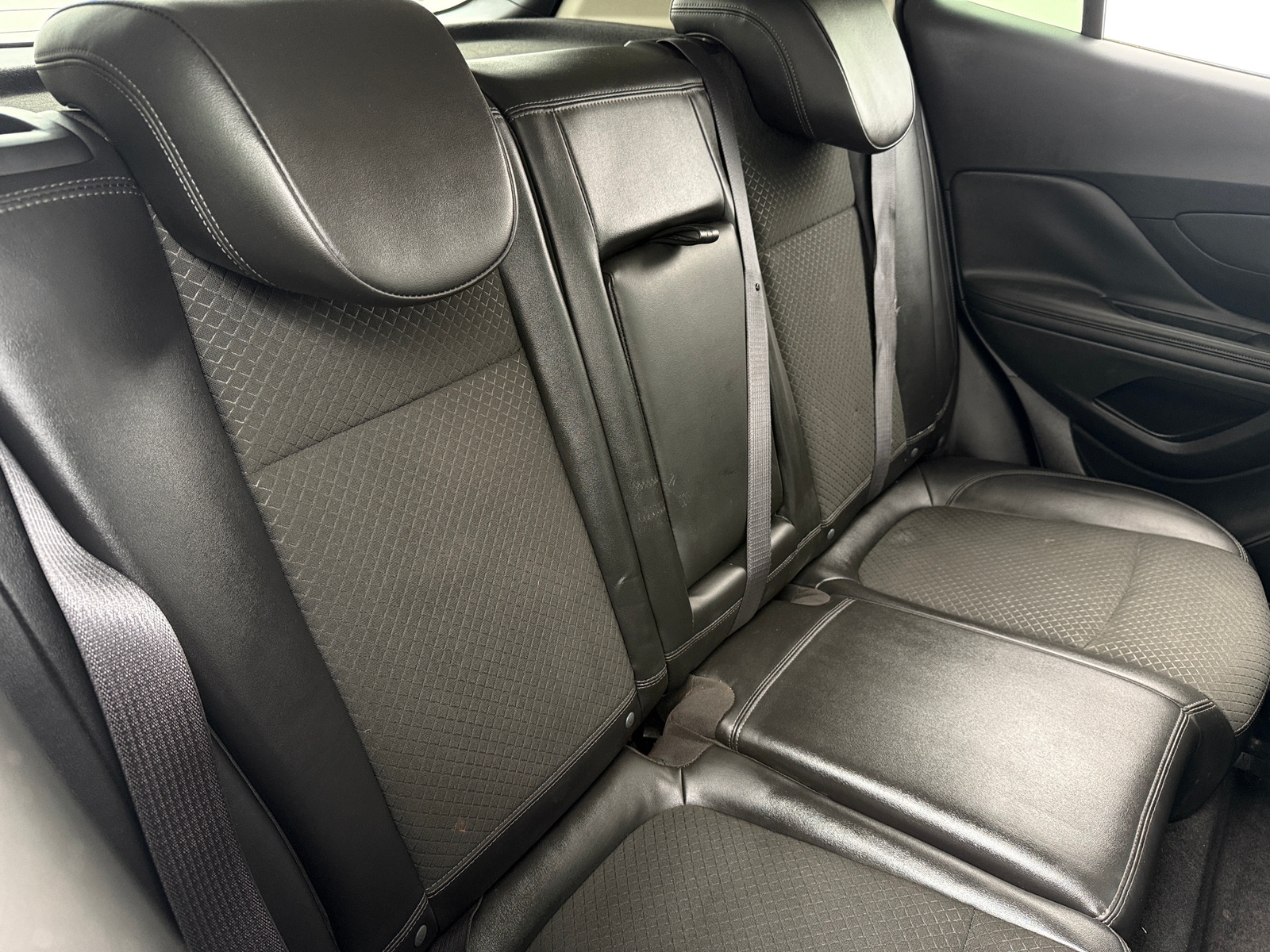 Thumbnail: 2017 Buick Encore - 6