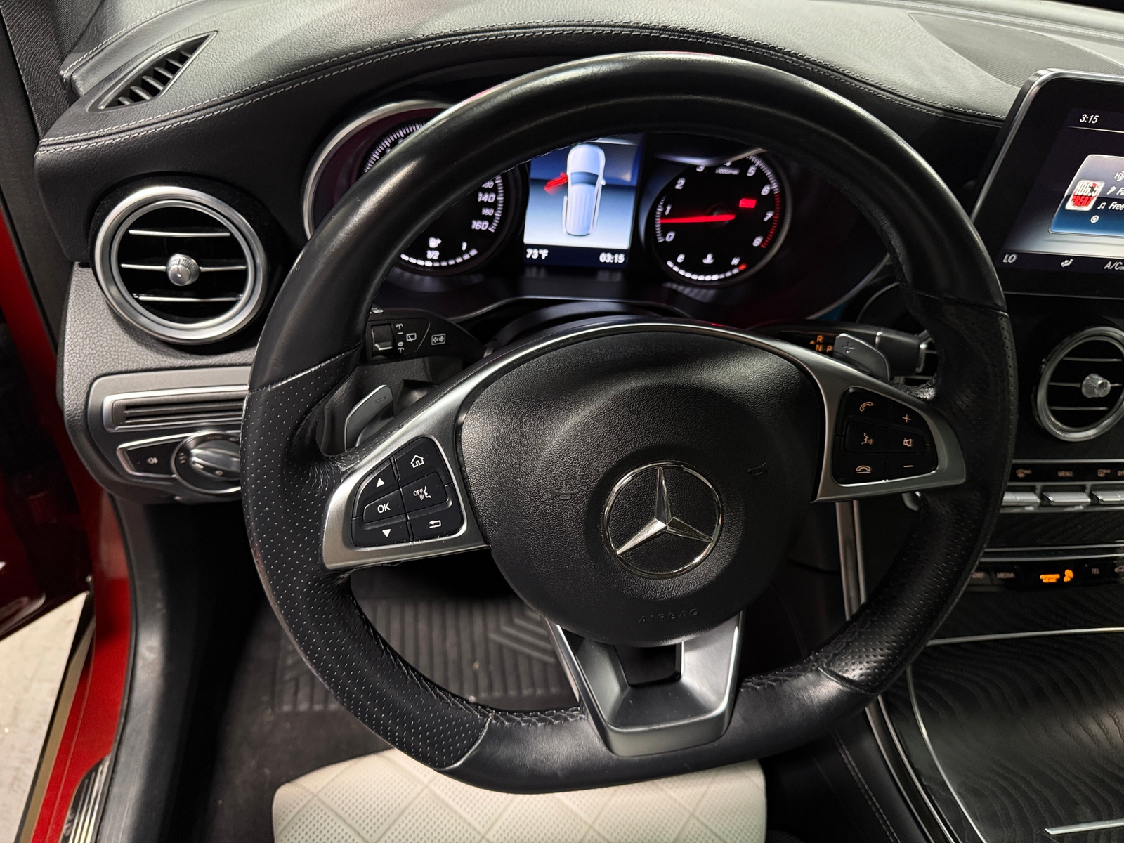 Thumbnail: 2019 Mercedes-Benz GLC - 4