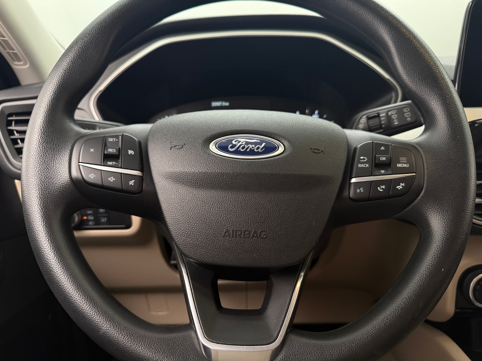 Thumbnail: 2021 Ford Escape - 5
