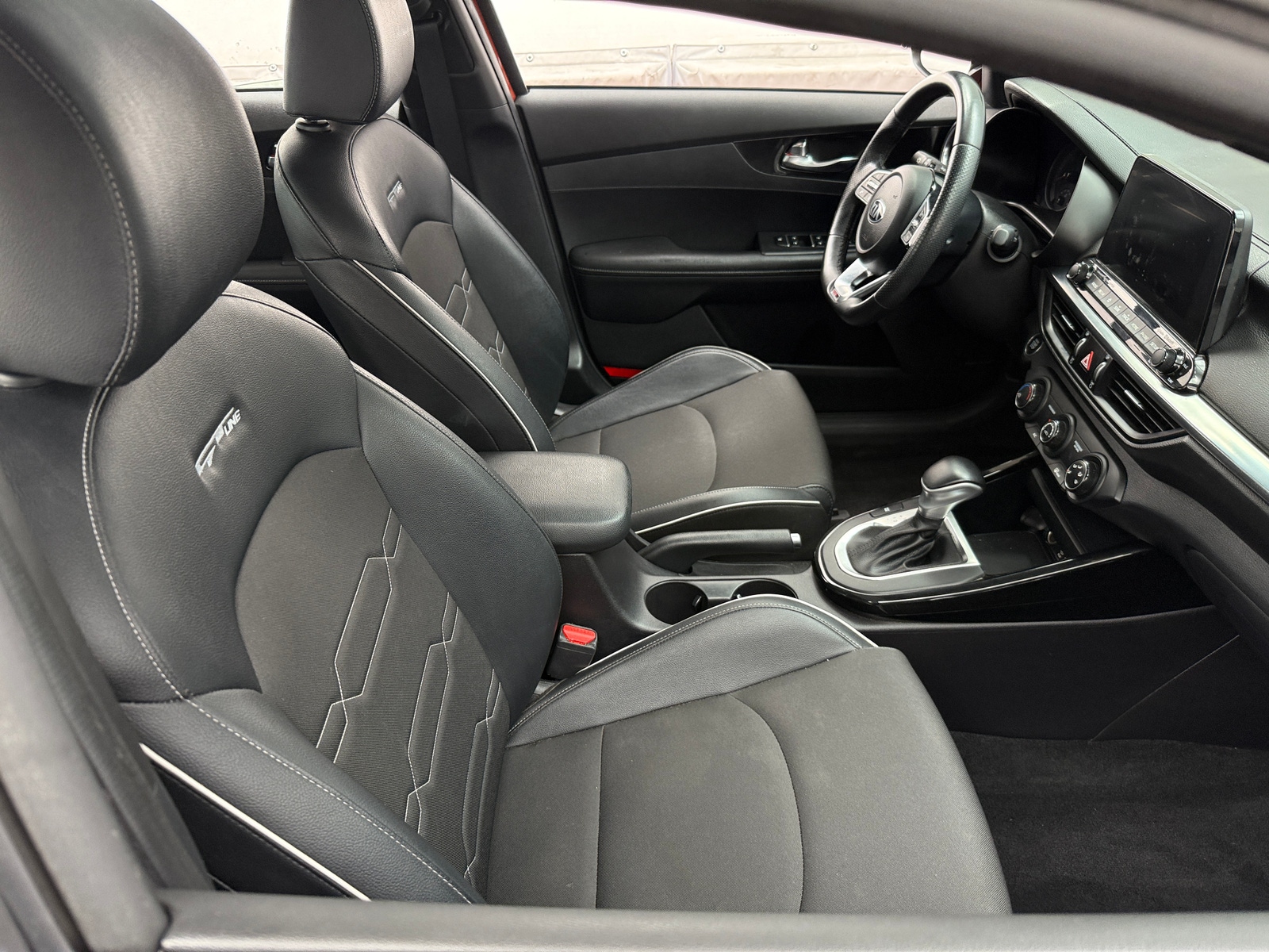 Thumbnail: 2021 Kia Forte - 2