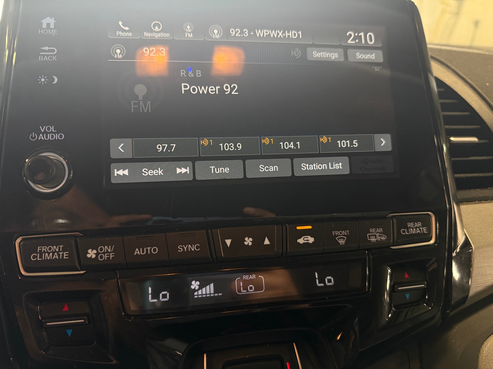 Thumbnail: 2018 Honda Odyssey - 3