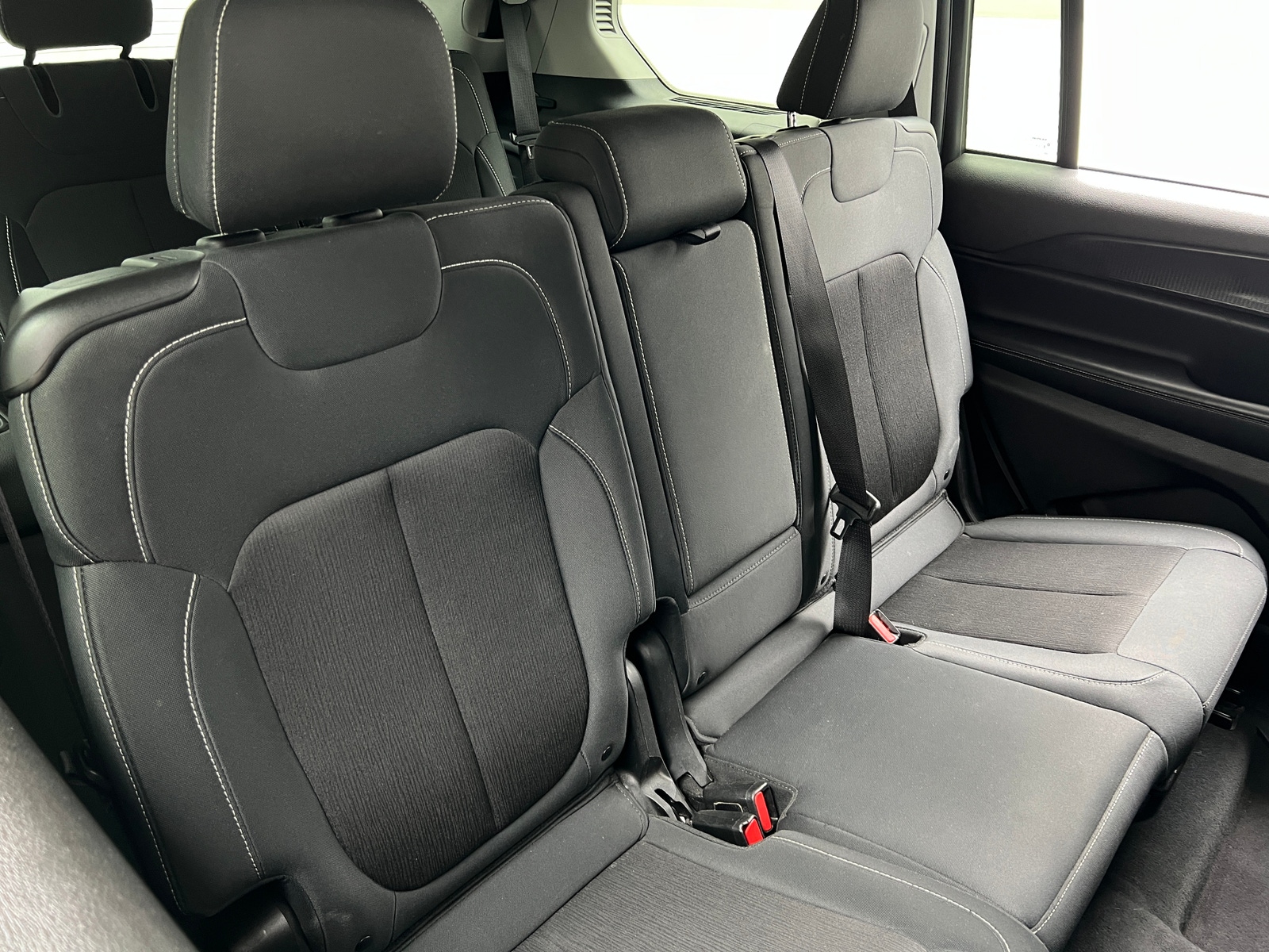 Thumbnail: 2023 Jeep Grand Cherokee L - 6