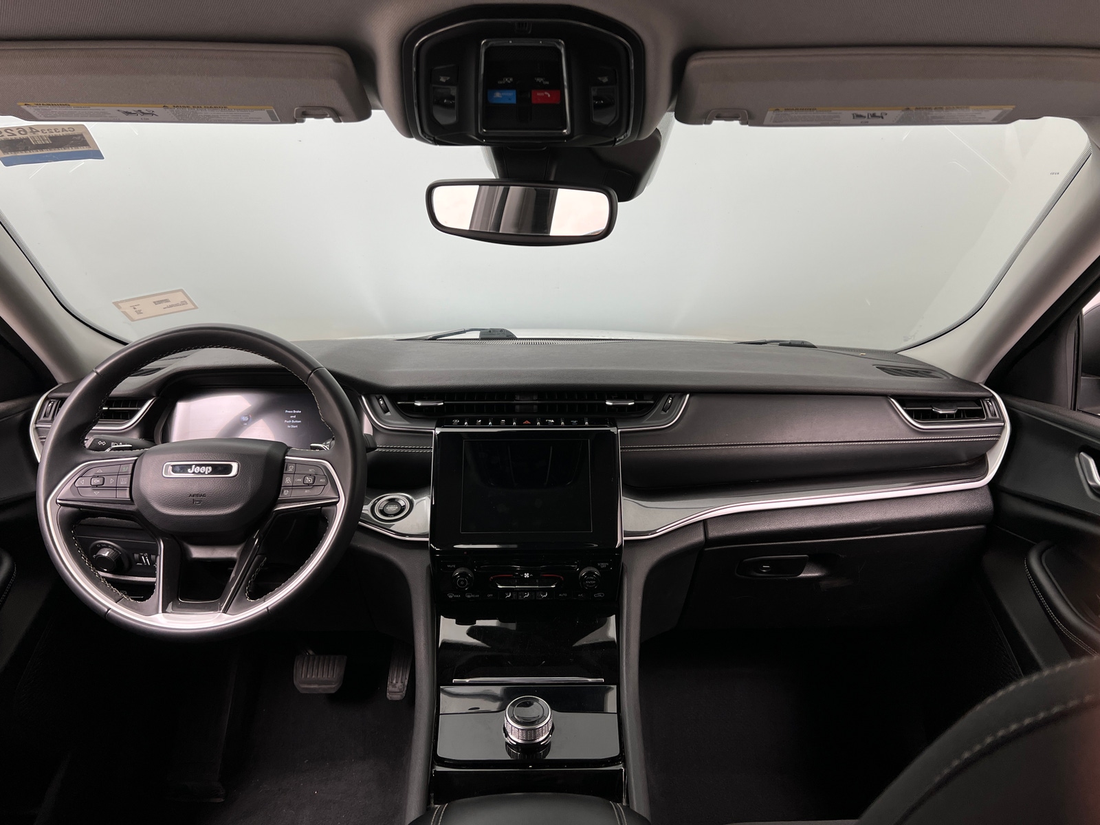 Thumbnail: 2023 Jeep Grand Cherokee L - 3