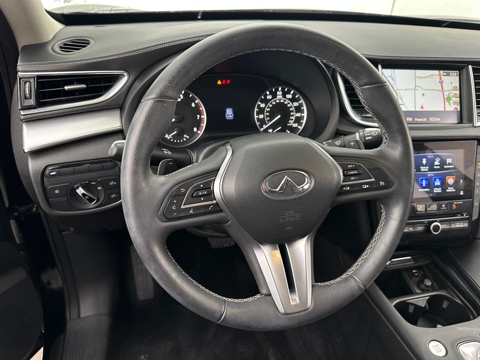 Thumbnail: 2019 INFINITI QX50 - 4