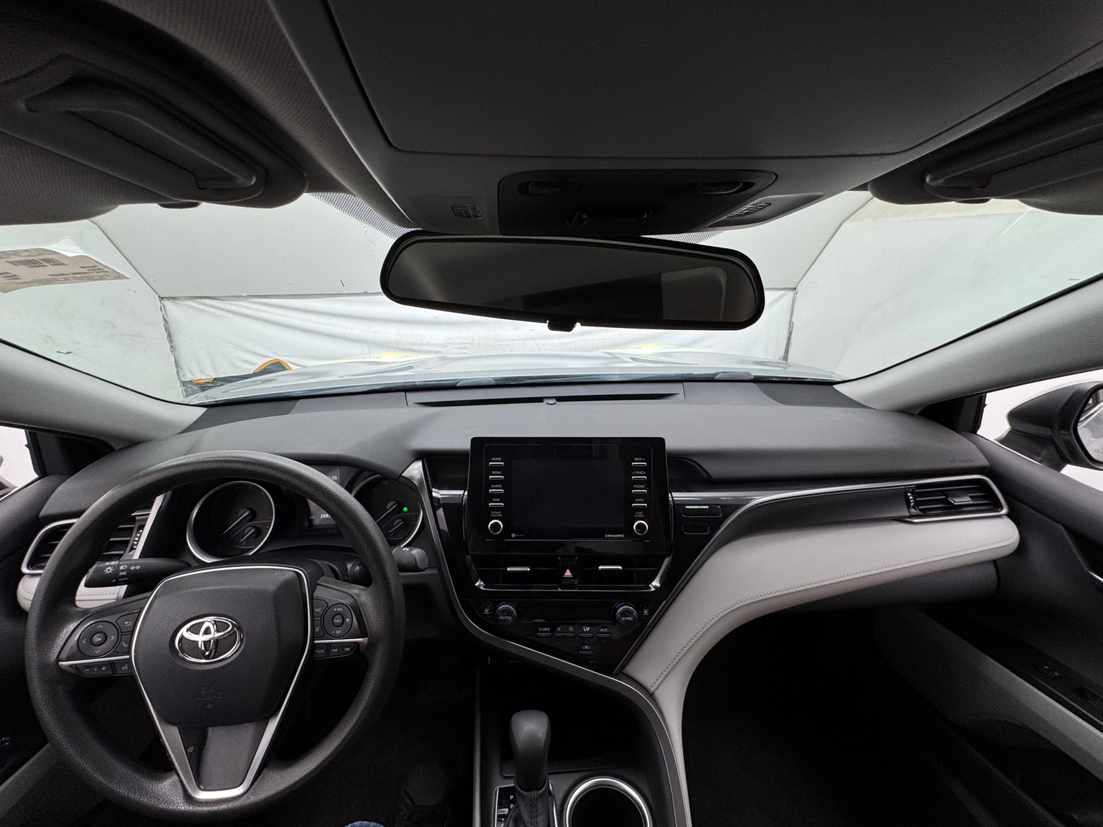 Thumbnail: 2022 Toyota Camry - 3
