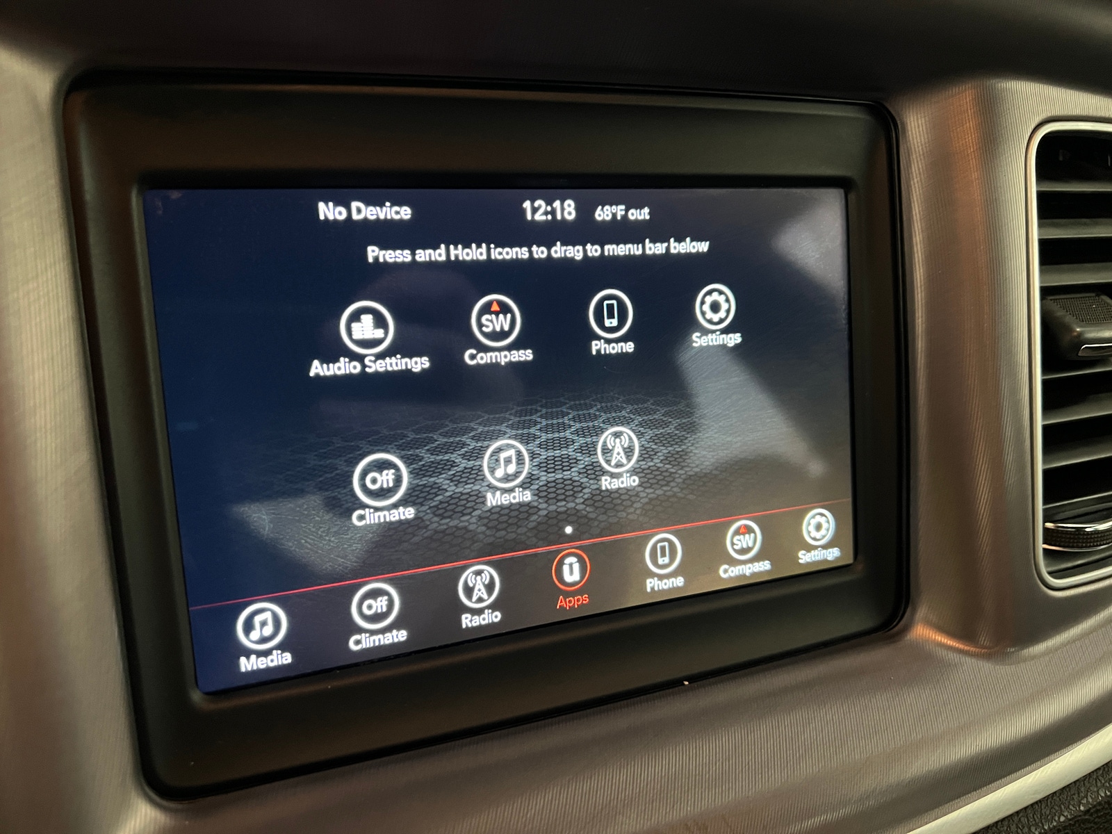 Thumbnail: 2022 Dodge Charger - 4