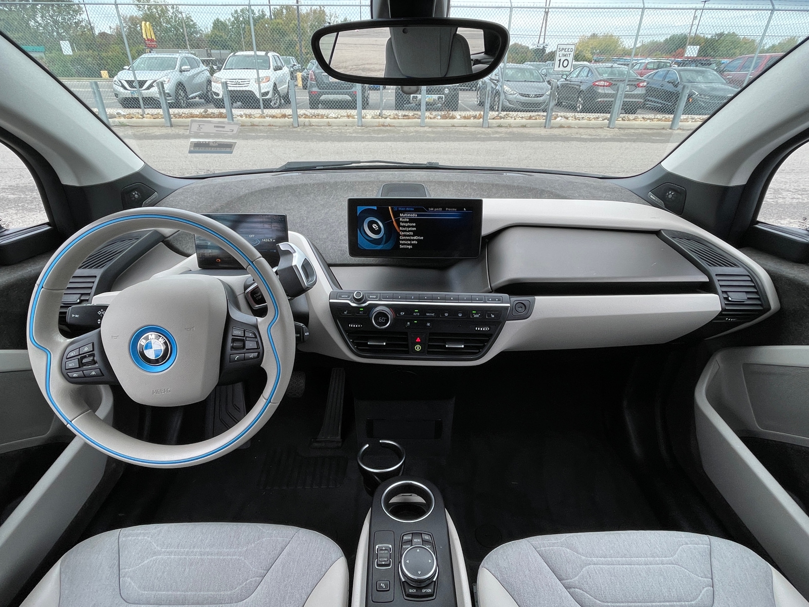 Thumbnail: 2015 BMW i3 - 3