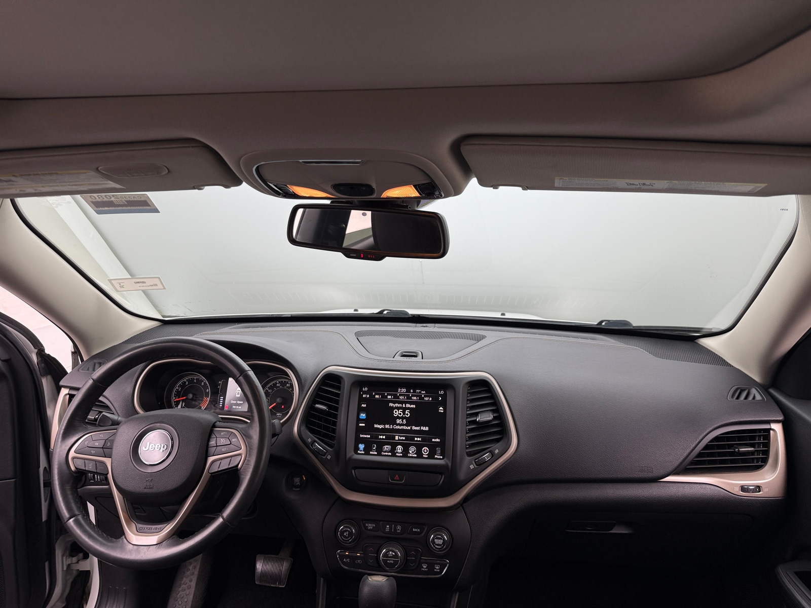 Thumbnail: 2015 Jeep Cherokee - 3