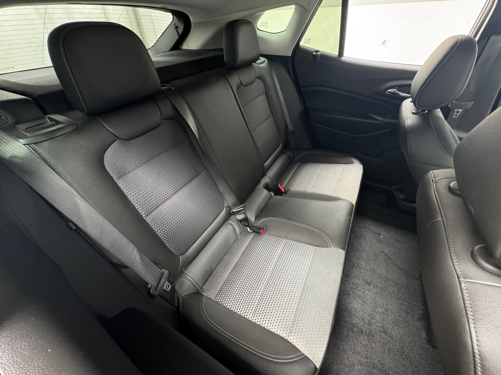 Thumbnail: 2025 Chevrolet Trax - 6