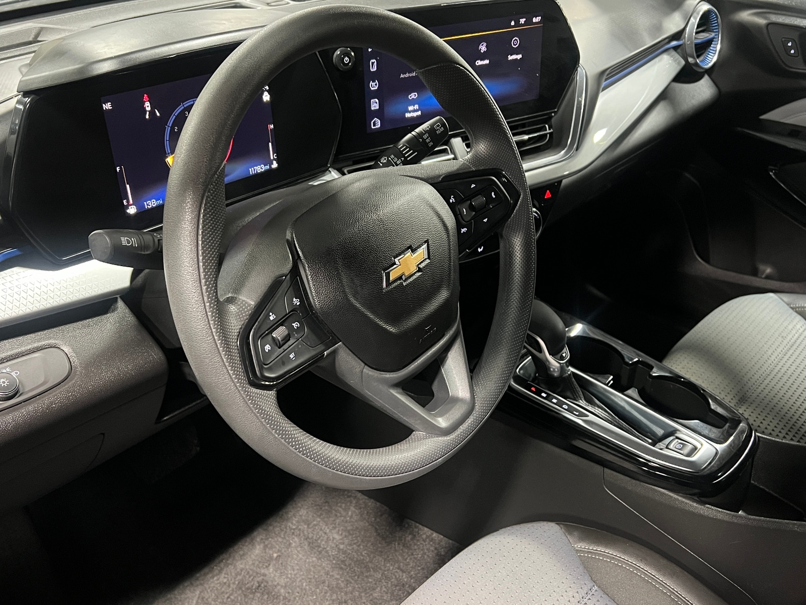 Thumbnail: 2025 Chevrolet Trax - 5