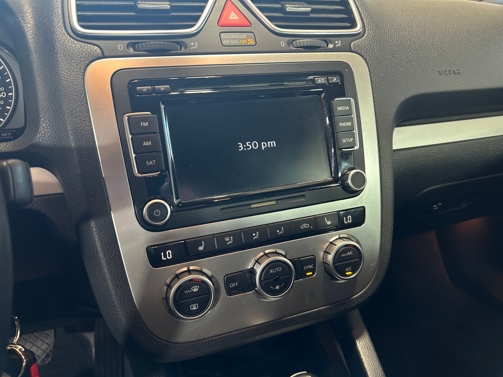 Thumbnail: 2013 Volkswagen Eos - 3