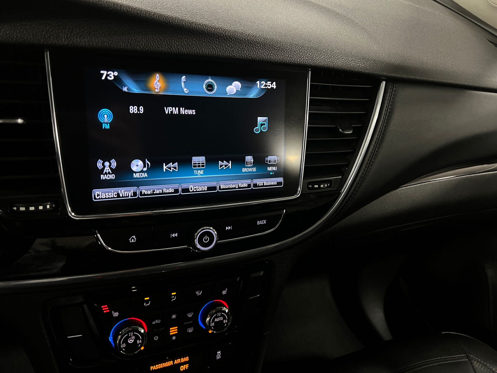 Thumbnail: 2020 Buick Encore - 3