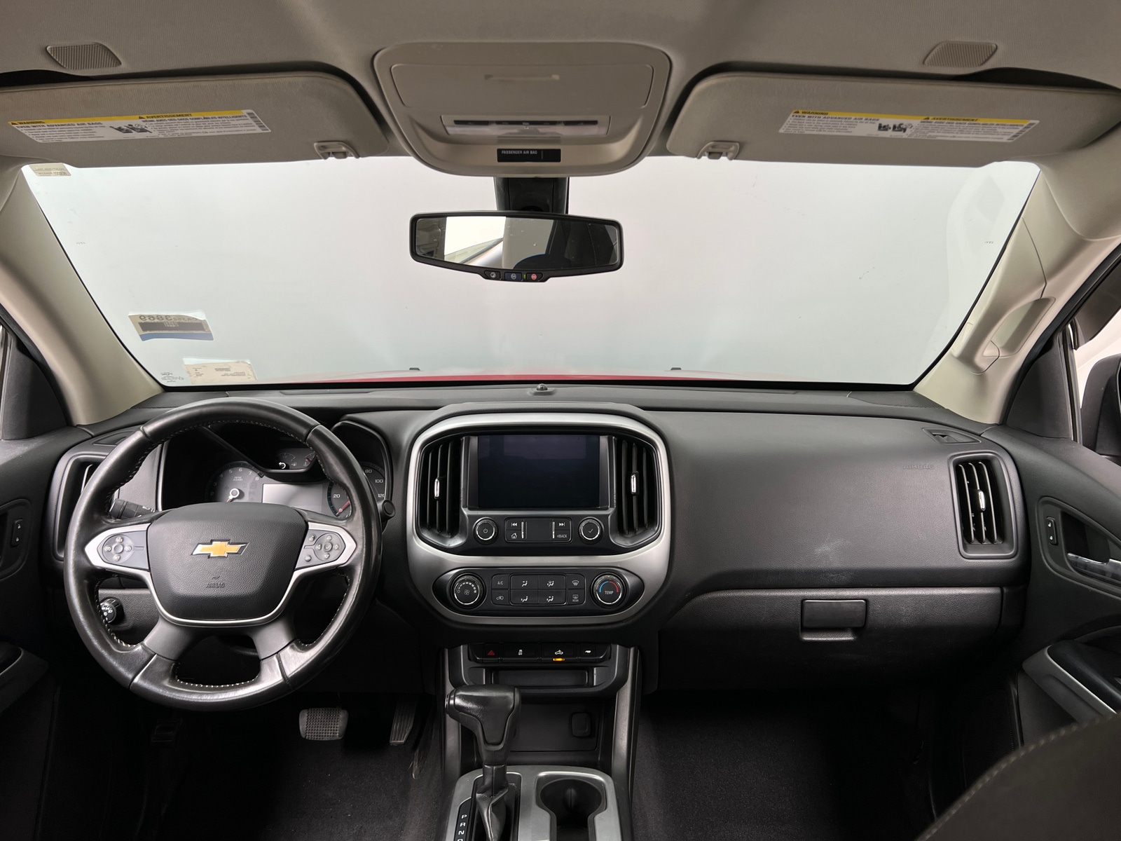 Thumbnail: 2019 Chevrolet Colorado - 3