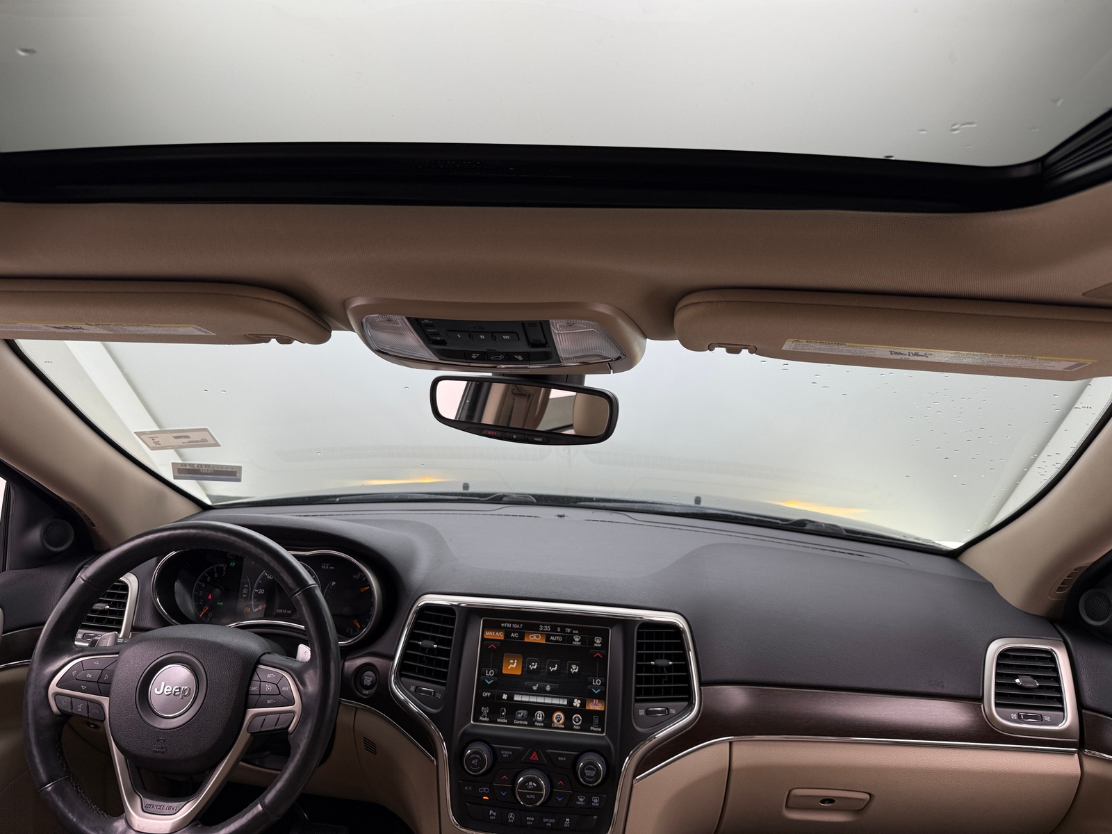 Thumbnail: 2017 Jeep Grand Cherokee - 2