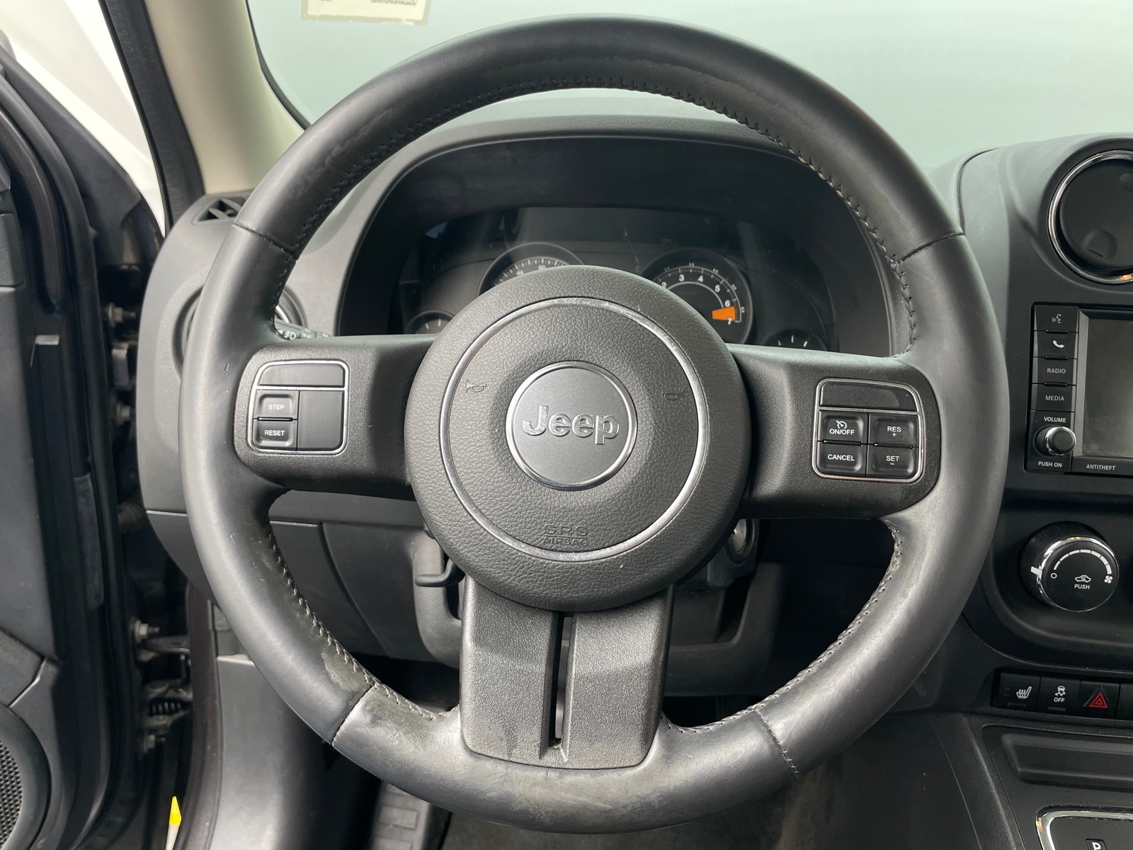 Thumbnail: 2015 Jeep Patriot - 5