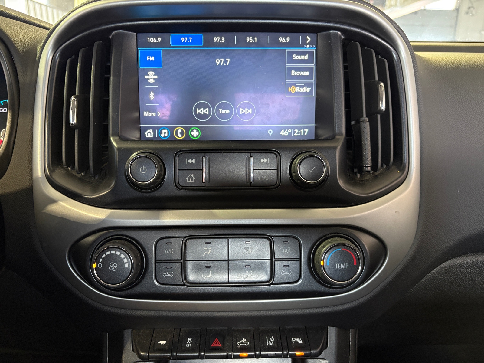 Thumbnail: 2020 Chevrolet Colorado - 4