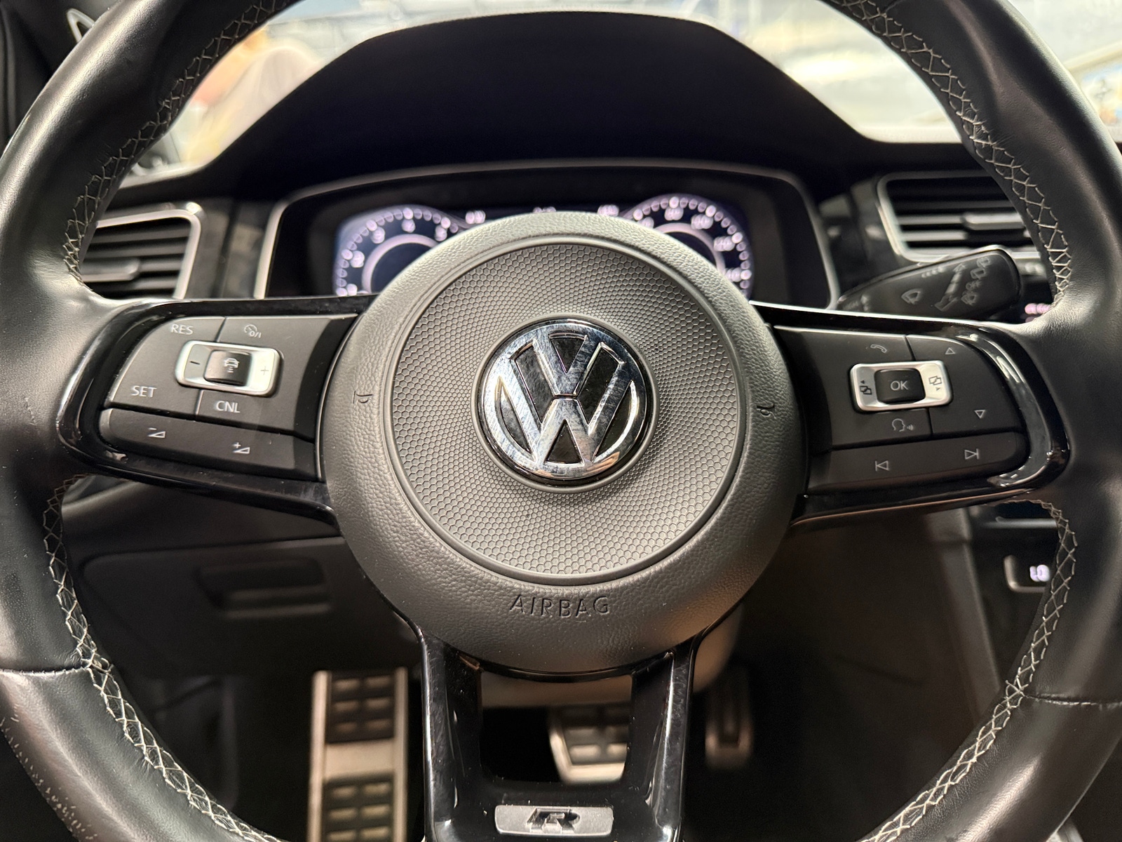 Thumbnail: 2018 Volkswagen Golf - 4