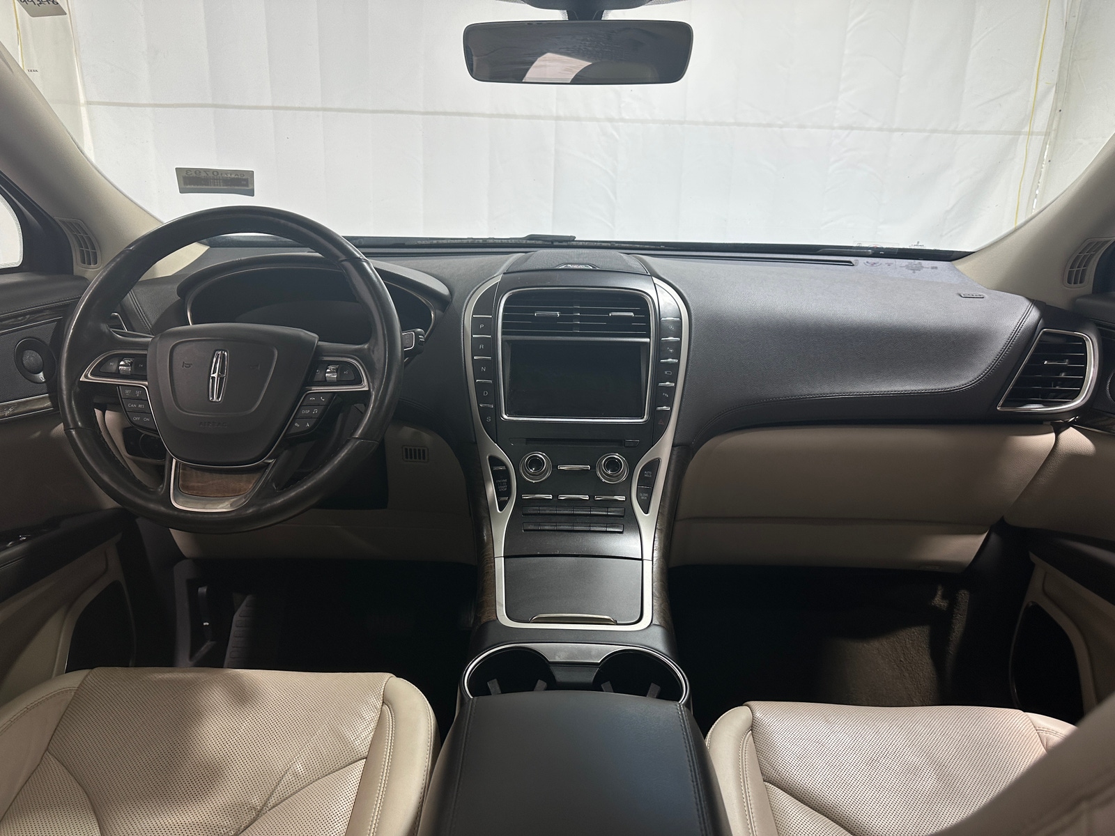 Thumbnail: 2019 Lincoln Nautilus - 2