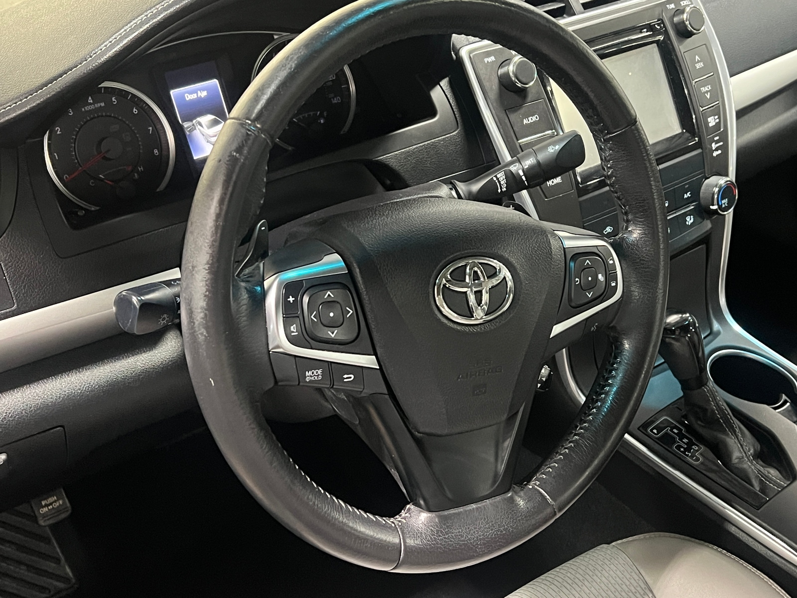 Thumbnail: 2017 Toyota Camry - 5