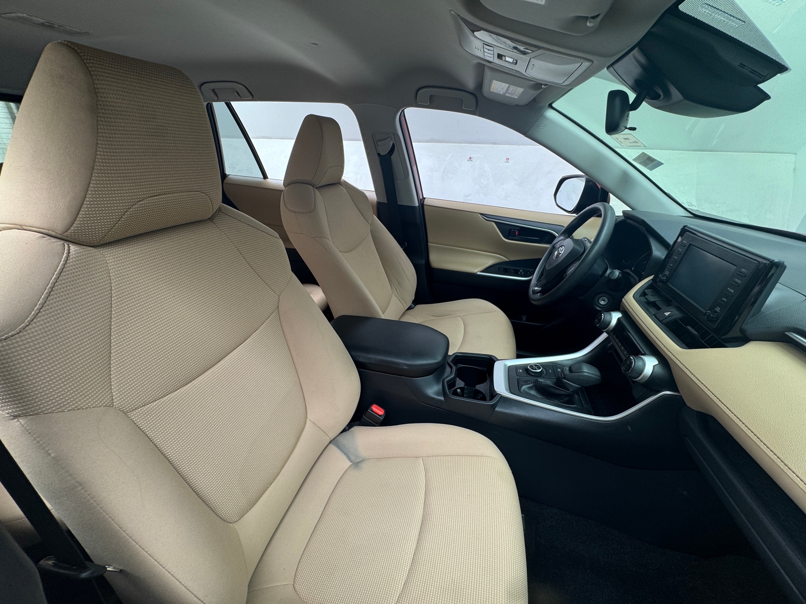 Thumbnail: 2019 Toyota RAV4 - 2
