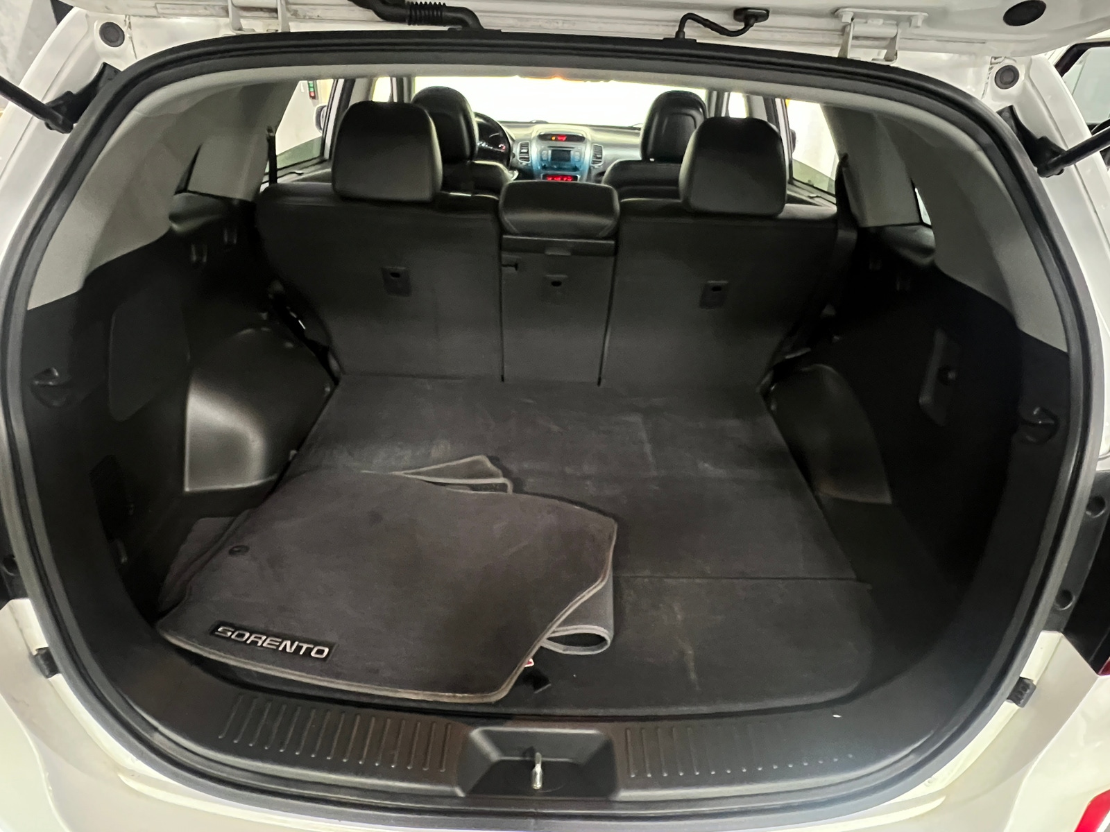Thumbnail: 2015 Kia Sorento - 6