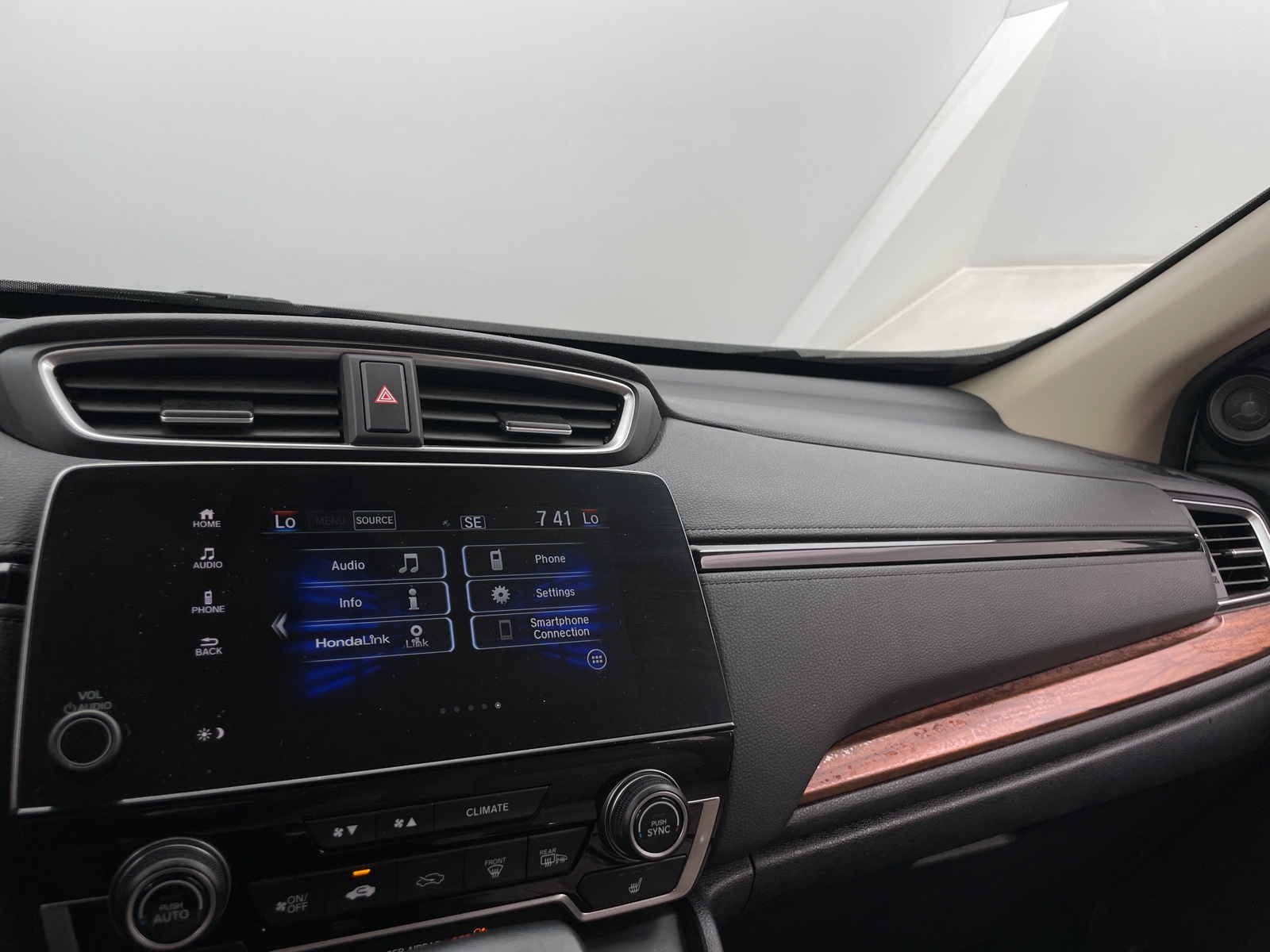 Thumbnail: 2017 Honda CR-V - 3