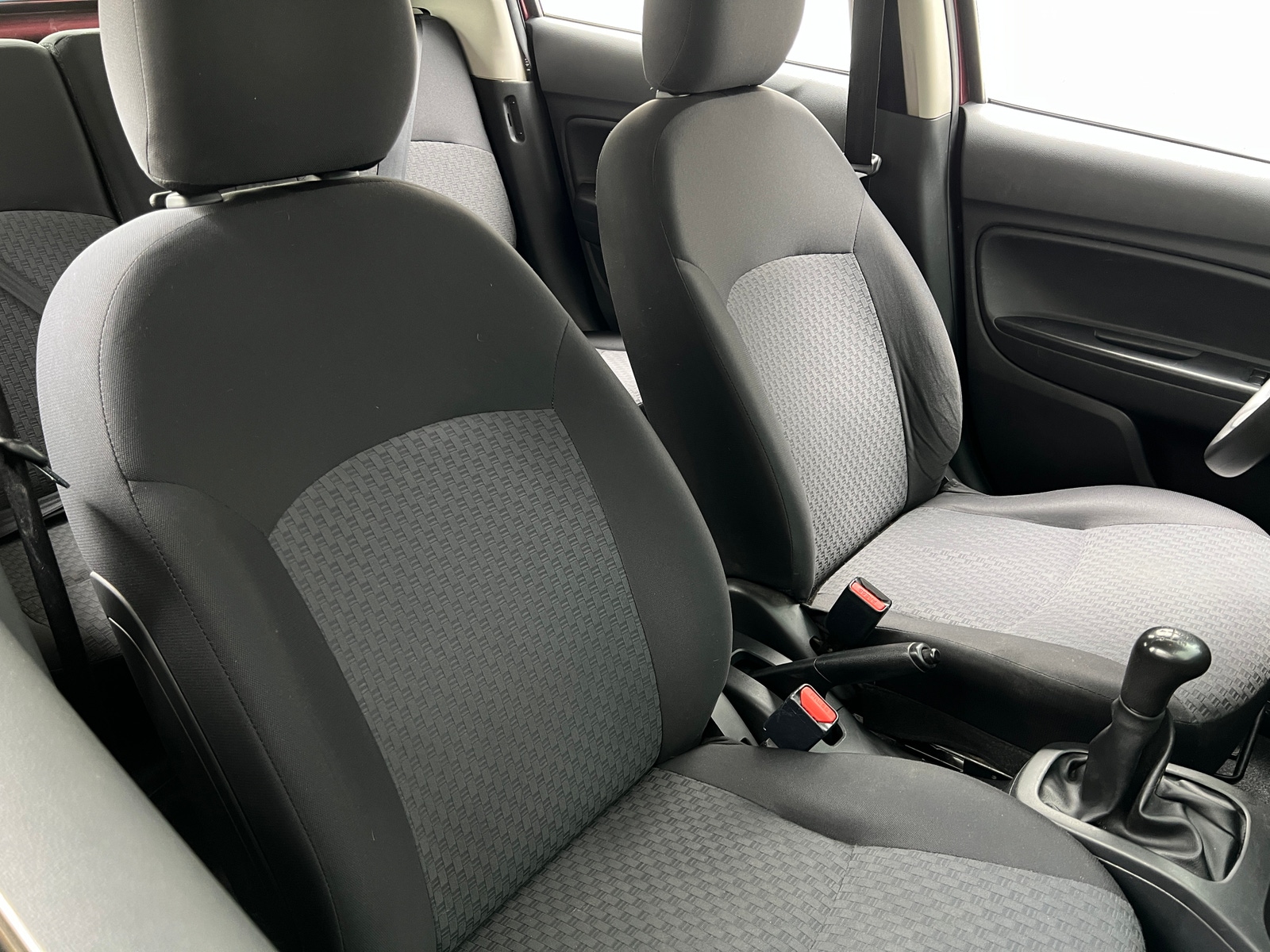 Thumbnail: 2019 Mitsubishi Mirage - 2