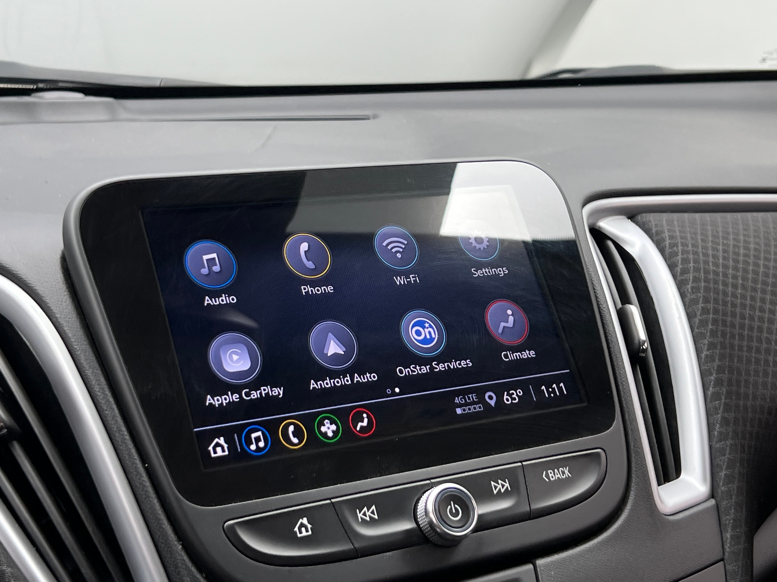 Thumbnail: 2023 Chevrolet Malibu - 4