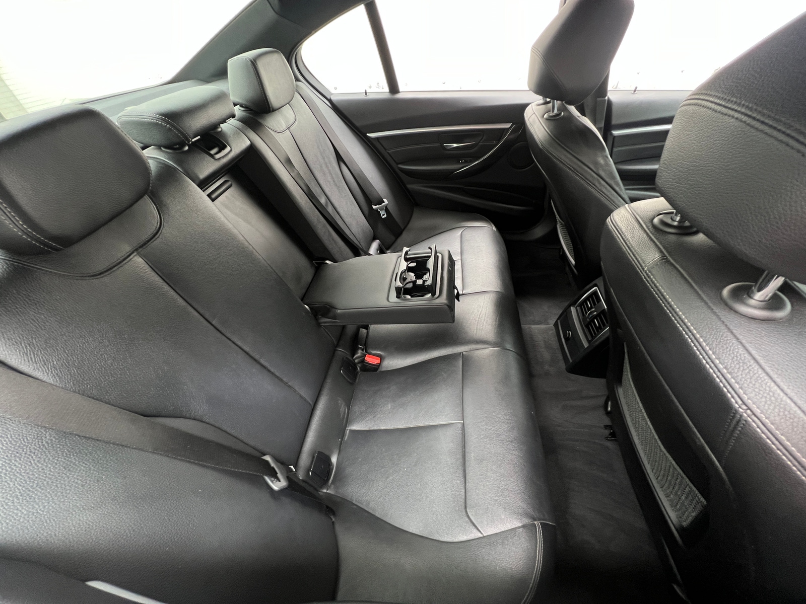 Thumbnail: 2018 BMW 3 Series - 5