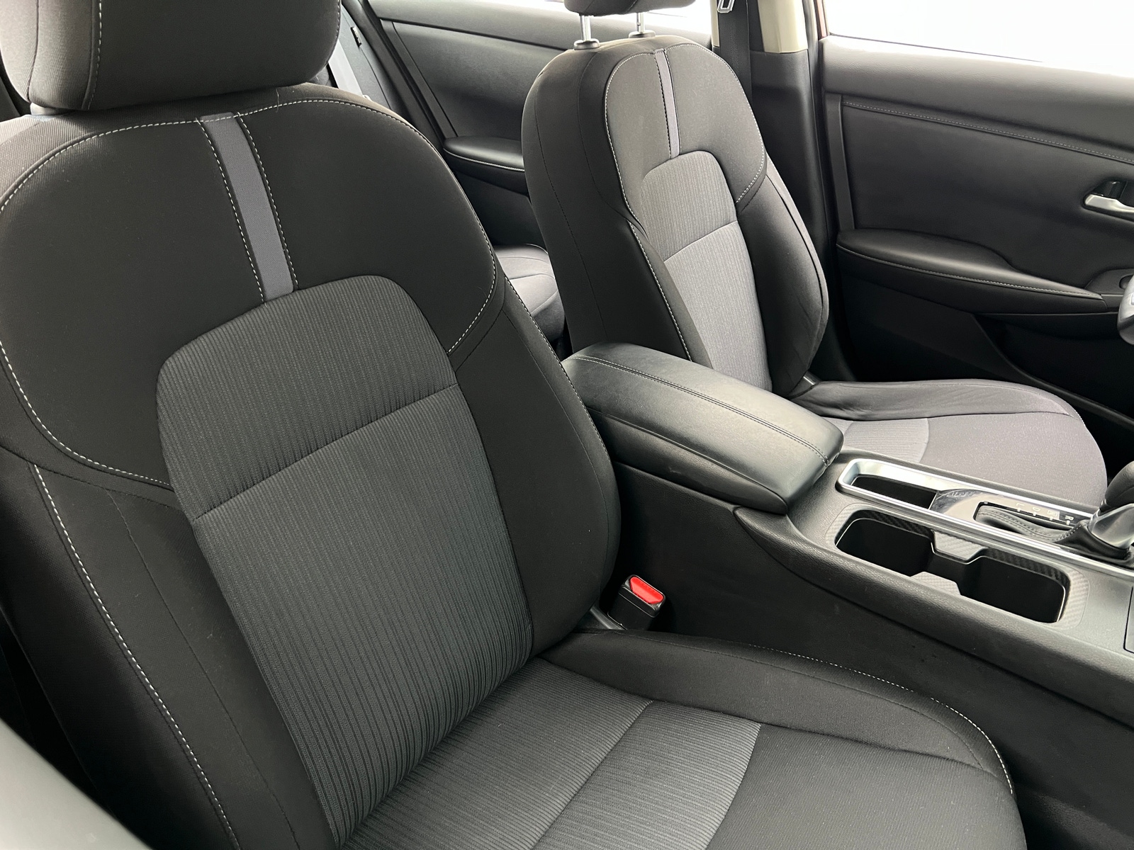 Thumbnail: 2022 Nissan Sentra - 2