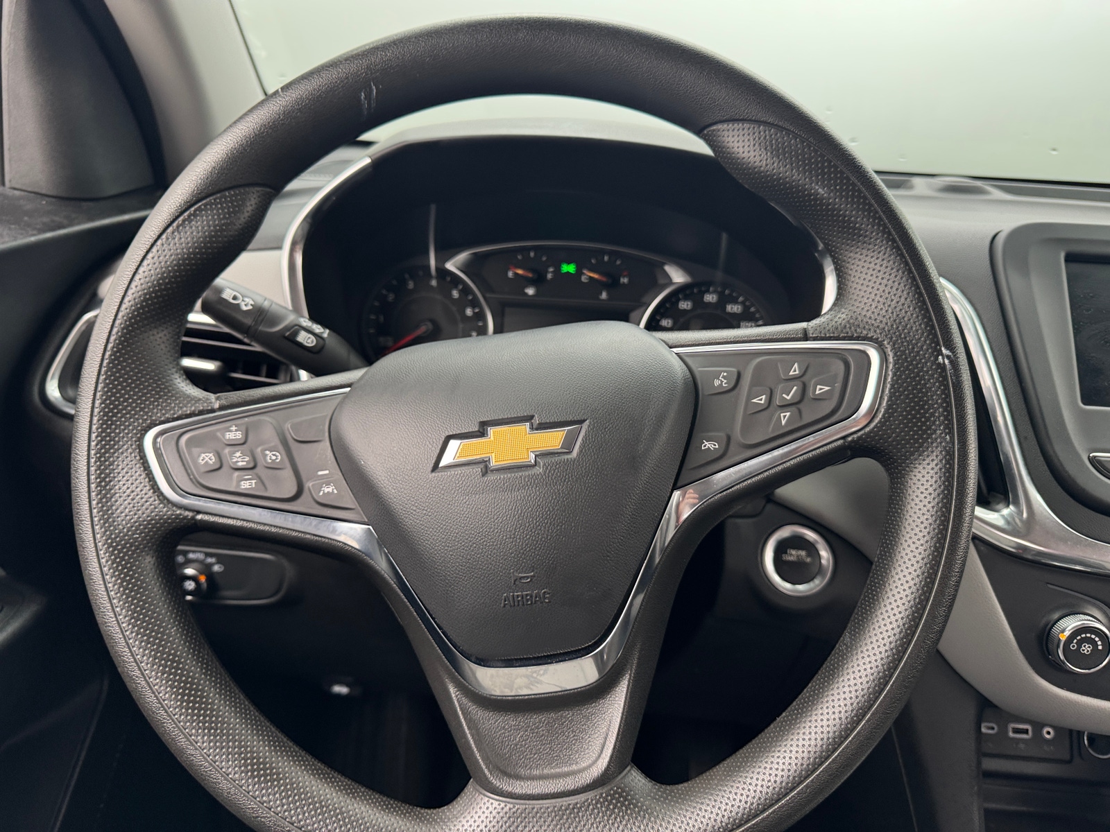 Thumbnail: 2023 Chevrolet Equinox - 5