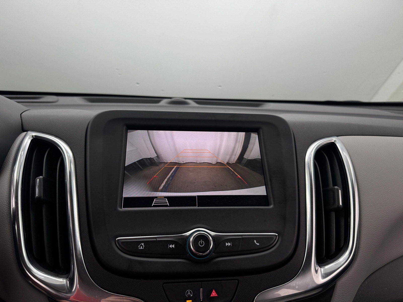 Thumbnail: 2023 Chevrolet Equinox - 4