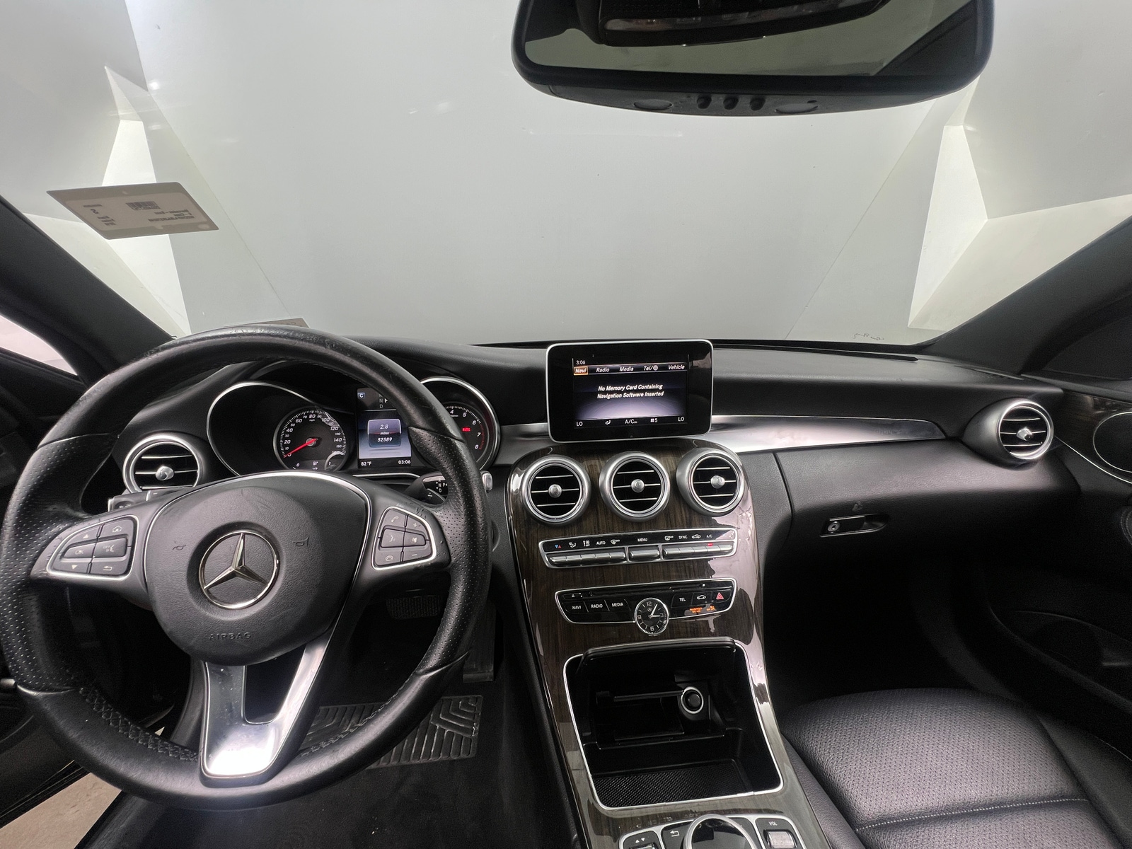 Thumbnail: 2018 Mercedes-Benz C-Class - 2