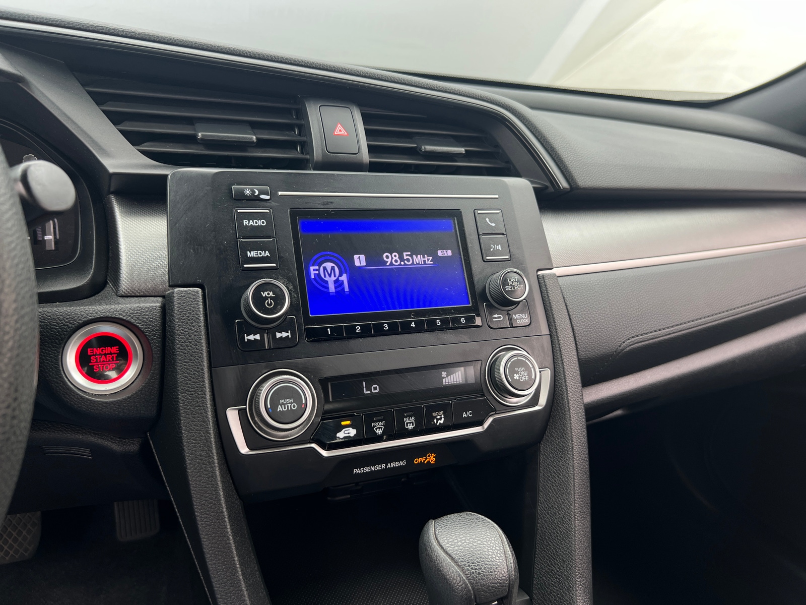 Thumbnail: 2016 Honda Civic - 3