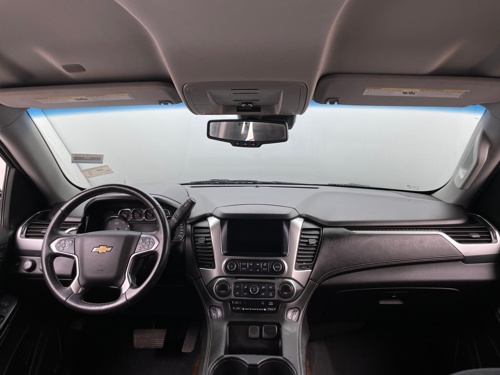 Thumbnail: 2019 Chevrolet Tahoe - 2