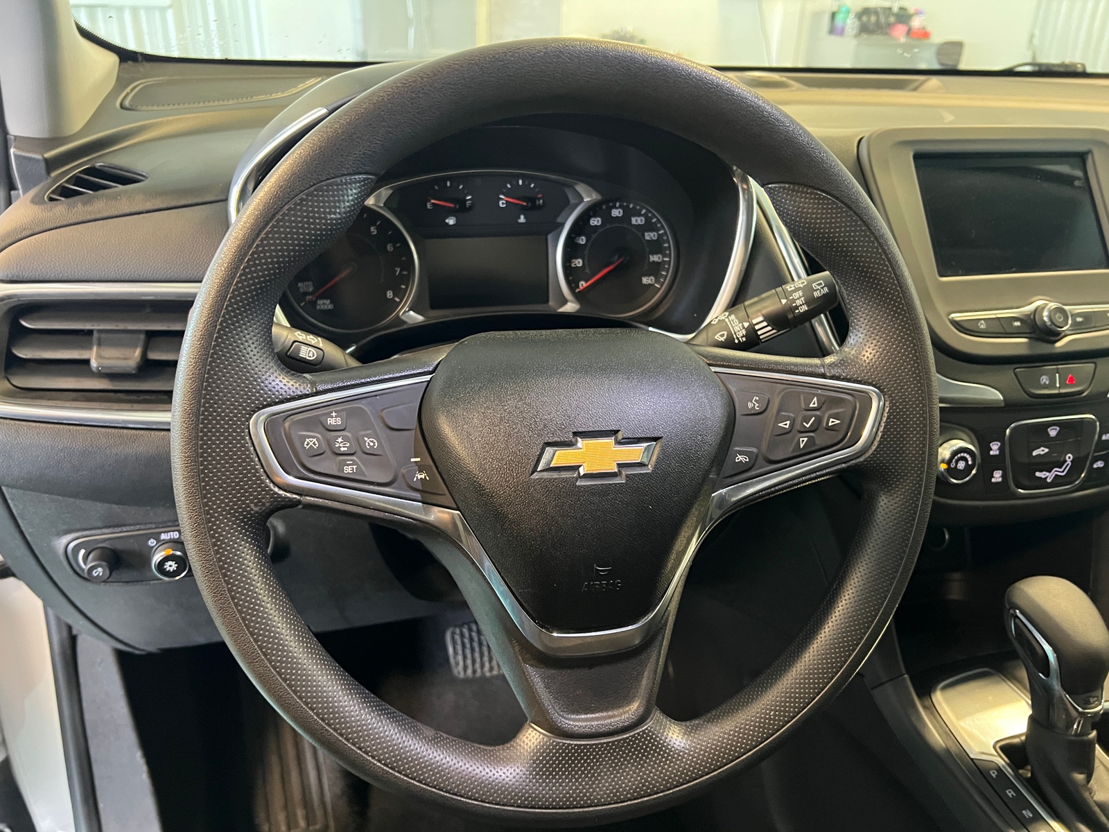 Thumbnail: 2022 Chevrolet Equinox - 5
