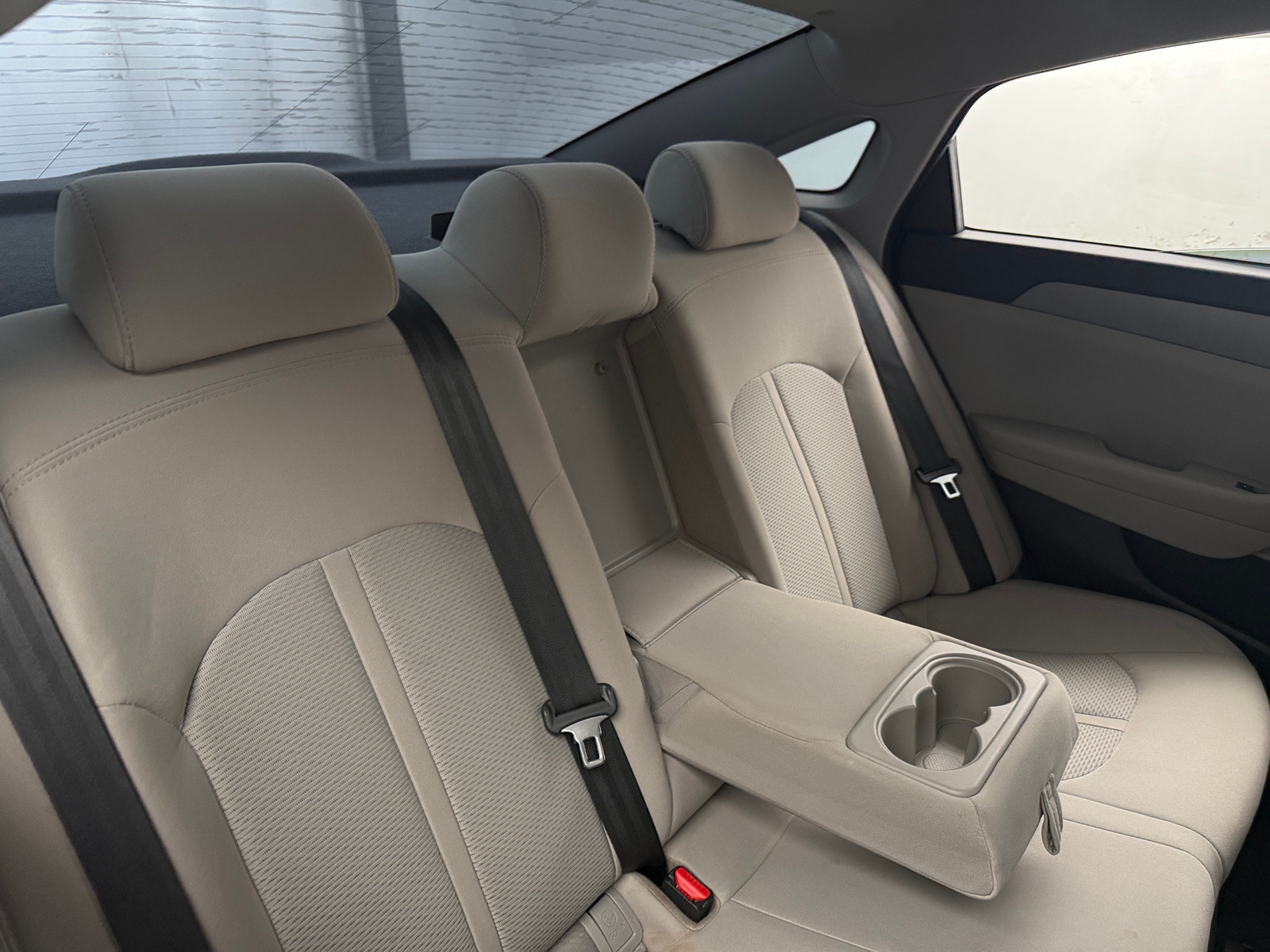 Thumbnail: 2016 Hyundai Sonata - 6