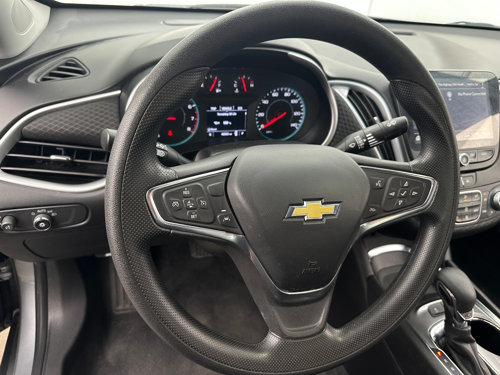 Thumbnail: 2024 Chevrolet Malibu - 5