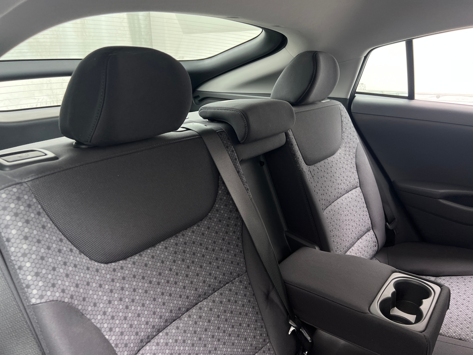 Thumbnail: 2019 Hyundai Ioniq - 6