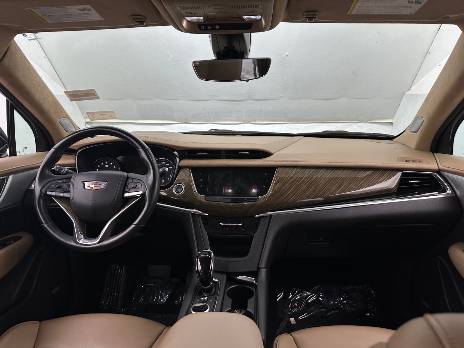 Thumbnail: 2021 Cadillac XT6 - 2