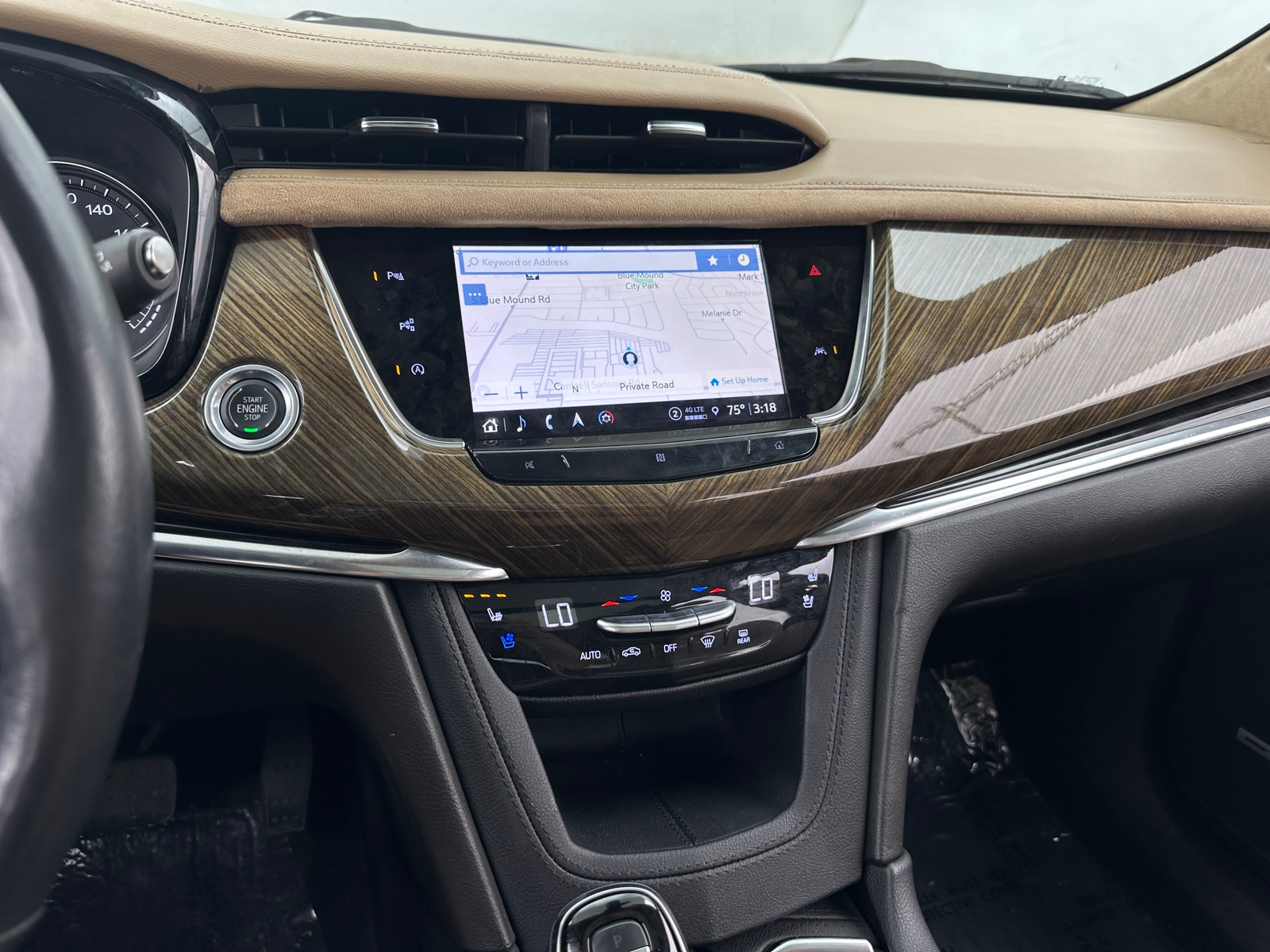 Thumbnail: 2021 Cadillac XT6 - 3