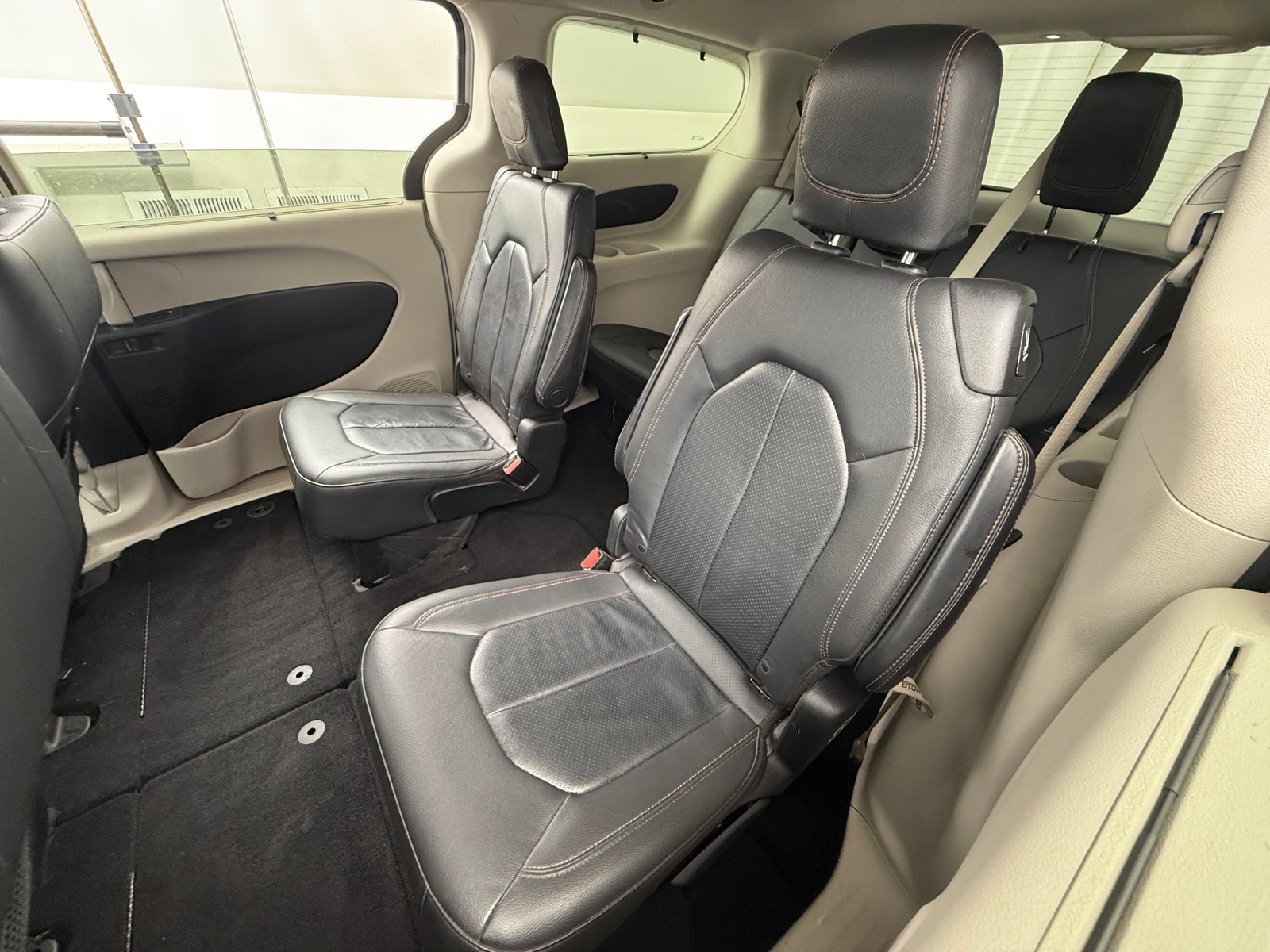 Thumbnail: 2020 Chrysler Pacifica - 5