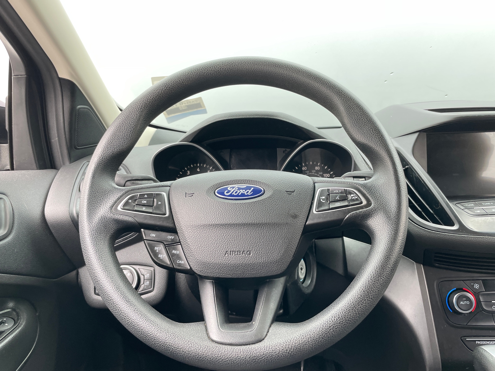 Thumbnail: 2017 Ford Escape - 5
